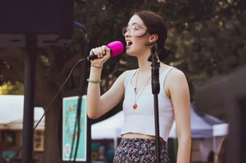 Karaoke Home1_560 Karaoke Home1_560